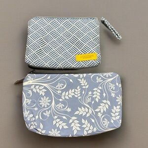 🌺 Set of 2 Makeup 💄 Bags (White & Blue Color Combinations)